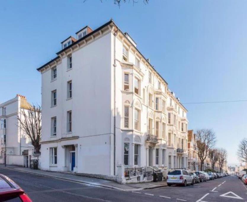 Beautiful Flat Perfect For A Seaside Break! Apartment Brighton Exterior photo